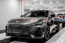Changan UNI-V